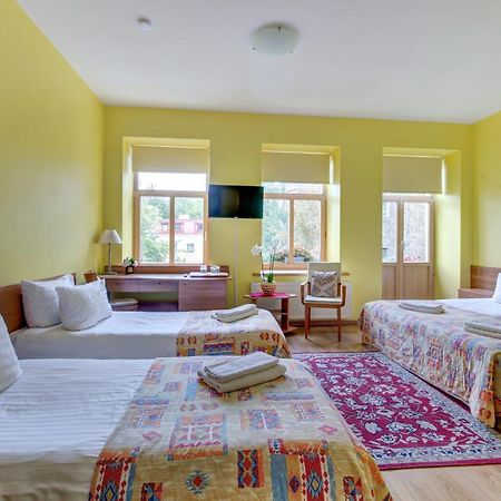 In Astra Bed & Breakfast Вилнюс Екстериор снимка