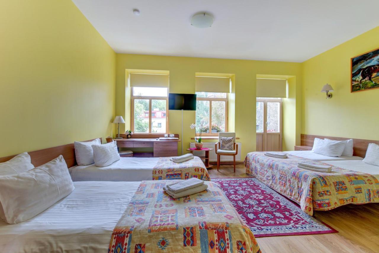 In Astra Bed & Breakfast Вилнюс Екстериор снимка
