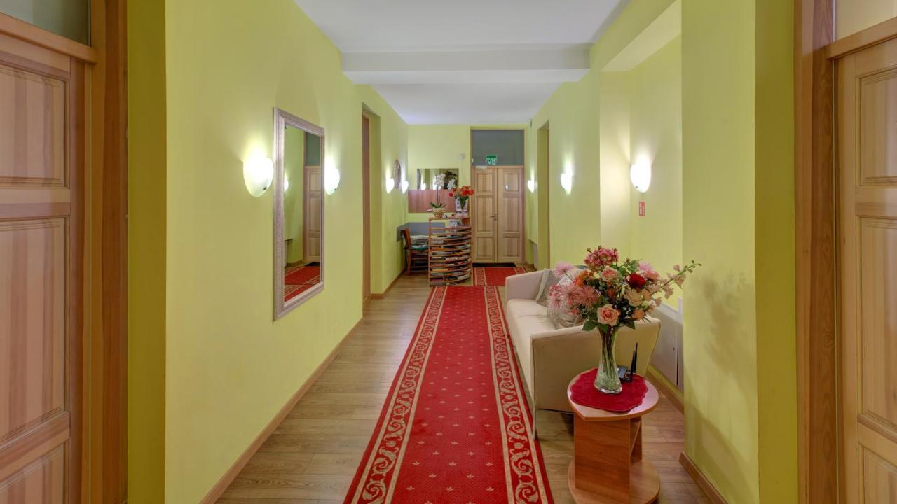 In Astra Bed & Breakfast Вилнюс Екстериор снимка